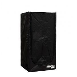 Dark Box DB
